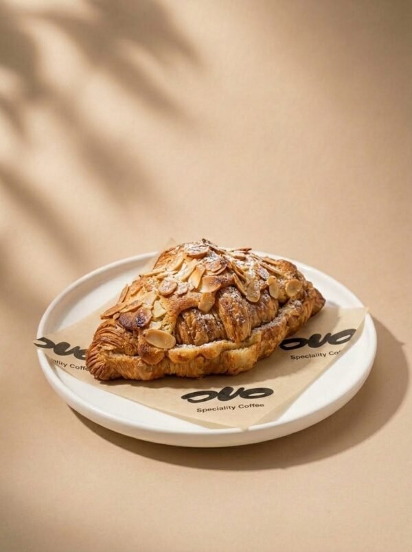 CROISSANT ALMOND